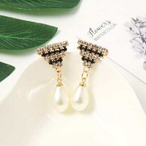 Fashion Scarf Clips Triangle Water Drop Pearl Glitter Rhinestone Brooches Pins Women Accessories Wholesale 12 Pcs/lot