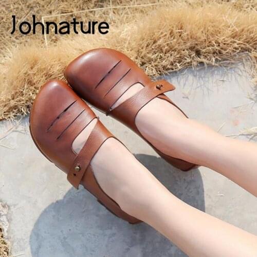 Johnature 2021 New Spring/Autumn Flats Women Shoes Genuine Leather Handmade Concise Shallow Retro Lesiure Casual Ladies Shoes