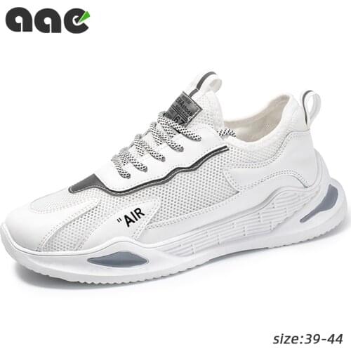 2020 NEW Trend Men Sneakers Lace-Up Lightweight Mesh Breathable Fashion Casual Shoes Fashion Running Shoes Zapatos De Hombre