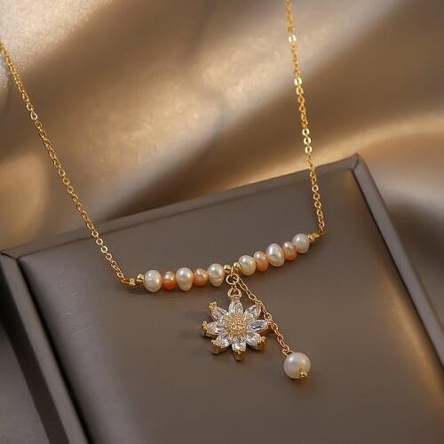 Trendy 2021 Mixed Color Real Pearl Necklace Flower Pendant CZ Stone Necklace Gold Plated Stainless Steel Chain Jewelry for Women
