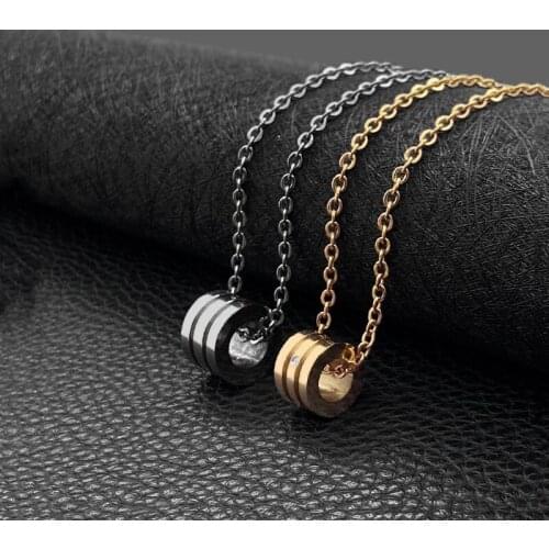 Fashion titanium steel clavicle chain pendant couple student jewelry wild necklace hot sale