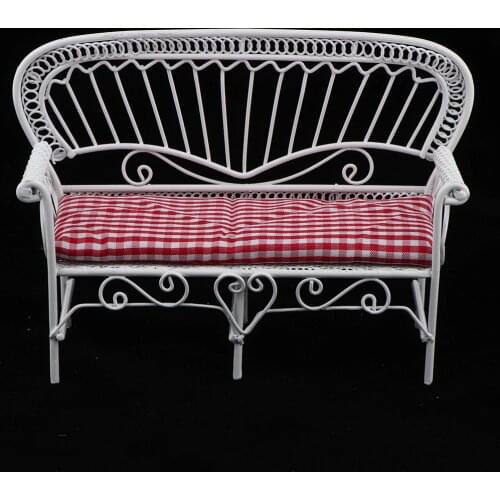 Mini Iron Chair Bench, 1:12 Dollhouse Miniature Furniture Ornaments, for Living Room Garden Decor DIY Toys (Red + White)