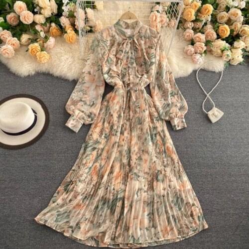 Puff sleeve Vintage Chiffon Long Dress 2021New Autumn High waist A-Line Floral Print Pleated Women Dress Elegant Vestidos