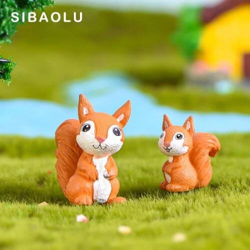 3pcs Squirrels Family model cartoon love animal Figurine Dollhouse cake home decor miniature fairy garden decoration accessories