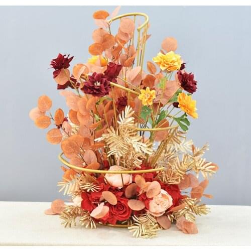 Wedding Props Spiral Wrought Iron Fan-shaped Flower Stand Hotel Wedding Table Flower Decoration Road Lead with Rose Silk Flower