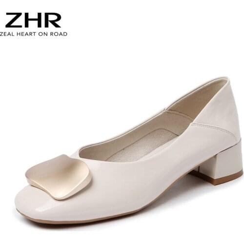 Classic Bridal Wedding Shoes Woman Metal Decoration Pumps Bowknot High Heel Designer Brand Chunky Heels Shoes Ladies Dress Pumps