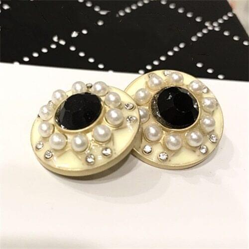 White pearl CC button for cloth skirt shirt DIY accessory 10 pieces a lot
