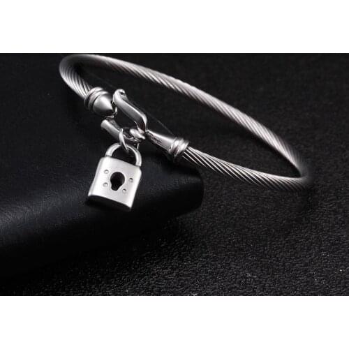 Trendy Stainless Steel Luck Lock Chain Link Pendants Bracelets For Men Women Wedding Hook Fashion Bangles Jewelry Gift