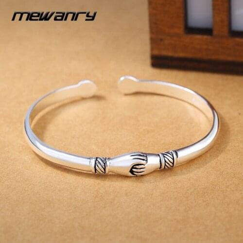 Mewanry 925 Sterling Silver Shake Hands Vintage Couples Bracelet Fashion Creative Design Party Jewelry Birthday Gifts for Women