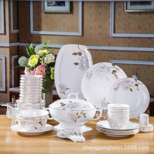 Guci Jingdezhen ceramic gold Eurasia 56 piece tableware set elegant style ceramic utensils European style bowls and dishes