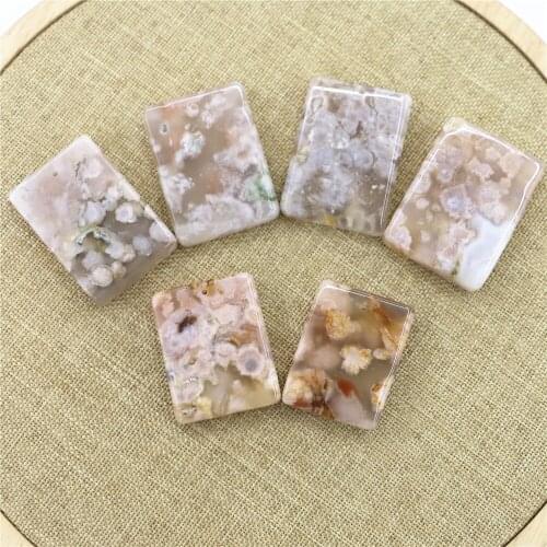 2pcs Beautiful Natural Crystal Stone Cherry Blossom Agates Hand Made Carved Necklace Pendant Fashion Carved Gifts