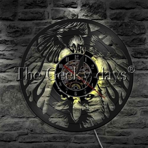 Bird of Prey Eagle in the Sky Vinyl Record Wall Clock Soaring Bald Eagle Animals Wall Watch LED Night Light Home Decor