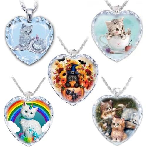 Heart Shaped Glass White Crystal Cat Pattern Pendant Necklace Womens Necklace Fashion Animal Butterfly Accessories