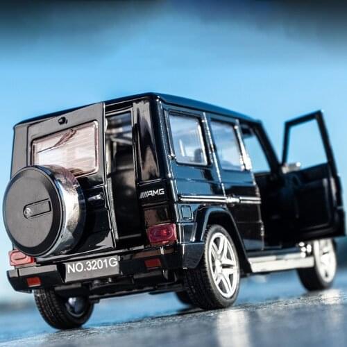 1:32 Alloy Pull Back Model Car Model Toy Sound Light Pull Back Toy Car For BENZ G65 AMG SUV AMG Toys For Boys Children Gift