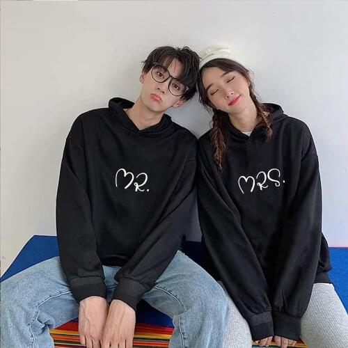 2020 New Hoodies Sweetshirts for Women Men Lover Couple Letter MRS MR Printed Female Hoodie Oversized Streetwear