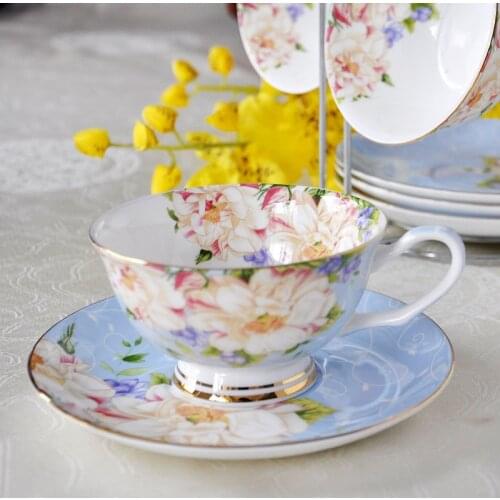 European Creativity Modern Cup Saucer Bone China Simplicity Handmade Tea Cups Coffee Reuseable Ceramic Bardak Drinkware EK50BD