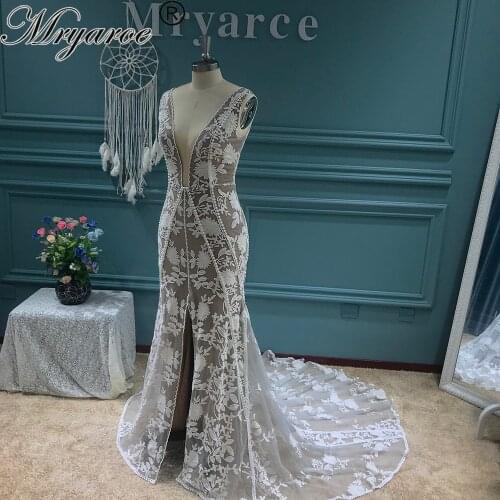Mryarce 2020 Modern Smoky Bride Plunging Neckline Boho Chic Lace Bohemian Wedding Dress Bridal Gowns