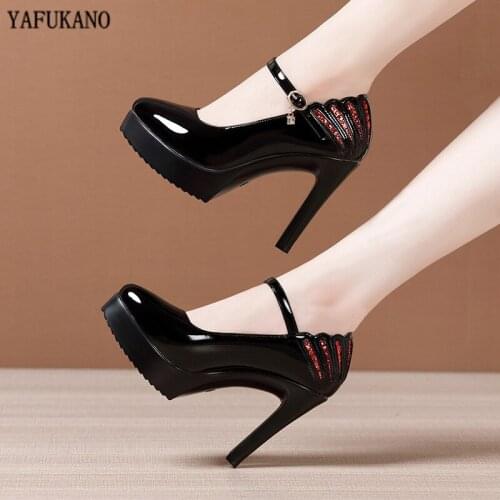 Cheongsam Catwalk High Heels Sexy Thin Heels Pumps Platform Patent Leather Career Work Shoes Party Dress Single Shoes Size 32 33