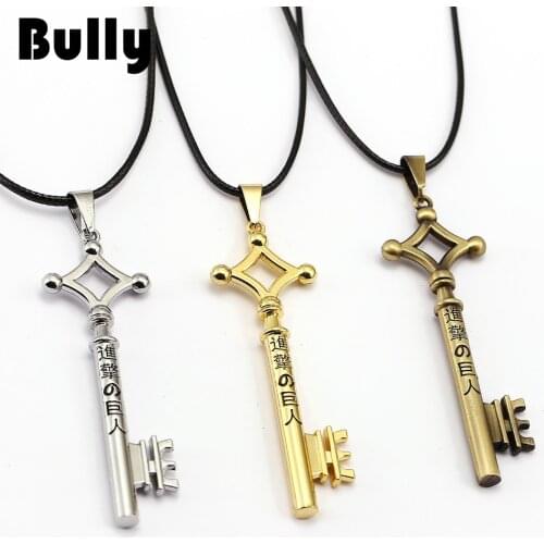 Three Colors Alloy Necklaces Popular Anime Attack On Titan Key Shape Necklace Eren Metal Pendant Shingeki No Kyojin Cosplay Prop