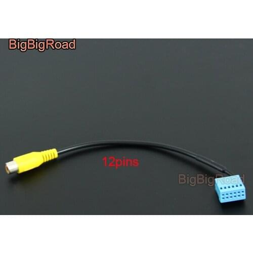 BigBigRoad Car MIB Radio Rear Camera Video Plug Converter Cable Adapter For Volkswagen Golf 7 Glof7 / Touran L / Passat B6 B8
