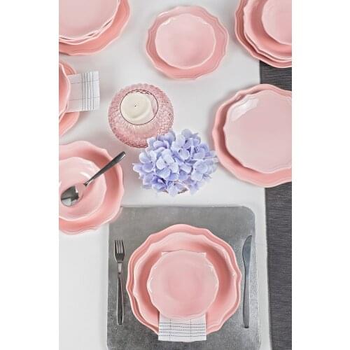Romeo Outdoor Pink Dinner set 24 Piece 6 Personality plate set presentation service plate