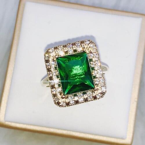 Vintage Square Natural Green Crystal Ring Fashion Personality Ladies Jewelry Mothers Day Send Mom Jewelry Gift