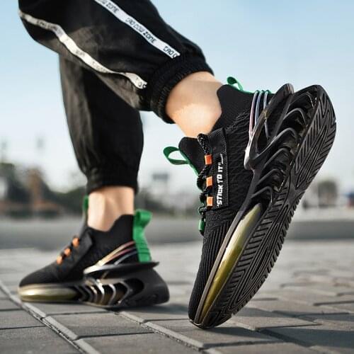 2021Trendy Blade Running Shoes for Men Outdoor Breathable Mesh Sneakers Antiskid Damping Outsole Sport Shoes Training Zapatillas