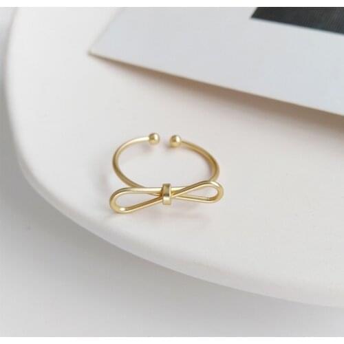 Cute Minimalist Ring for Women Bow Kink Gold Color Geometric Fashion Finger Ring Party Jewellery Wedding Gifts New Hot Wholesale