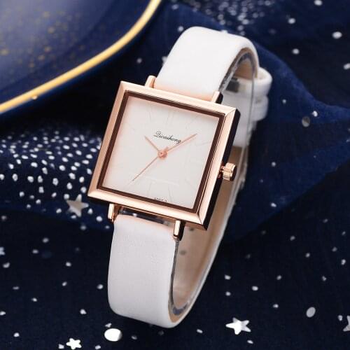 Women Watches Luxury Square Quartz Clock Bracelet Ladies Dress Wristwatch Fashion Leather Watchband Alloy Dial Zegarek Damski