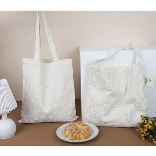 Hylhexyr Canvas Tote Bag Large Schoolbag Women Casual Daisy Crossbody Bags Shoulder Purse Cotton Shopping Handbag