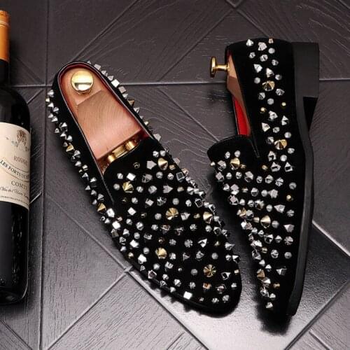 British Designer Loafers Men New Trend British Luxury Rhinestone Rivet Gentleman Dress Shoes Wedding Sapato Social Masculino