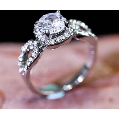 New Fashion White Cubic Zircon Rings for Women Unique Shape Silver Color Wedding Engagement Party Rings for Female Gift