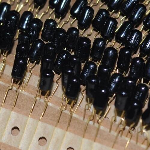 Original new 100% 100V 471 J 470PF 470P 5% gold-plated feet fever copper film audio capacitor (Inductor)