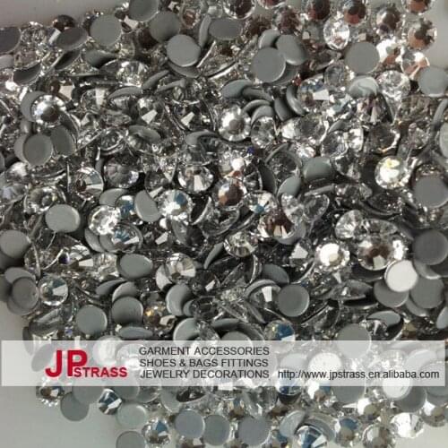 New glue 5mm 14 cutting facets crystal diamond accessories for car,motif,pants,bracelet hot fix rhinestone appliques ss20