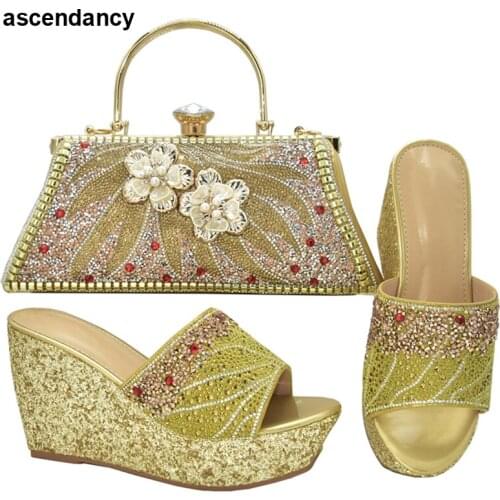 Latest Nigerian Women Party Pumps High Heels Shoe and Matching Bag for Nigeria Party African Shoes and Bag Set for Party Italian