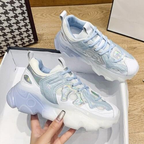 Women Shoes 2021 Premium Crystal Bottom Sport Shoes Fashion Casual Chunky Sneakers Breathable Sneakers Brand Womens Trainers