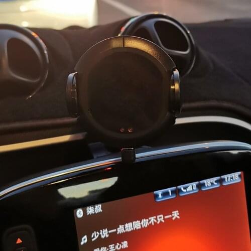 Infrared Sensor Automatic Fast Wireless Car Phone Charger Car holder For Mercedes-Benz SMART 453 fortwo/four for451 phone hold