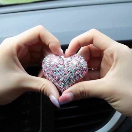 Bling Bling Loving Heart Outlet Vent Perfume Clip Fragrance Car Air Conditioning Freshener Car Decoration Interior Accessories