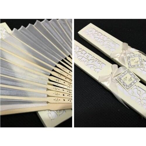 25 Pieces/Lot) Bridal Party Favors Luxurious Silk Fold hand Fan in Laser Cut Gift Box For wedding Gifts to guests