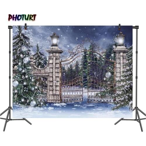PHOTURT Merry Christmas Photography Backdrops Vintage Door Snow Tree Background Blue Ball Vinyl Photo Photography Studio Props