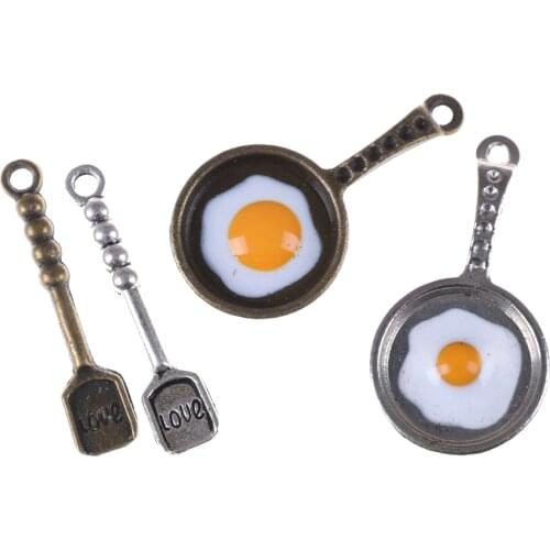 2pcs/set pan fried eggs Kitchen Decoration Pandent Dollhouse Kitchenware for Children Kid Kitchen Toys Dollhouse Miniature