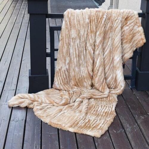 CX-D-10Q 200X150 Real Rabbit Fur Knitted Wholesale Throw Blanket Soft Fur Throw