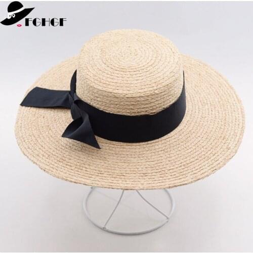 2019 Elegant Women Raffia Hats 10cm/4" Wide Brim Sun Hats Flat Top Ladies Summer Hats Black Ribbon Bow knot Kentucky Derby Hats