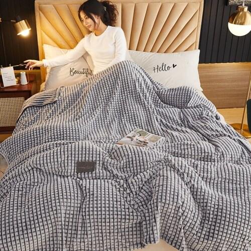 Flannel Plaid for Beds Coral Fleece Blankets Gray Color Plaids Single Flannel Bedspreads Soft Warm Blankets for Bed