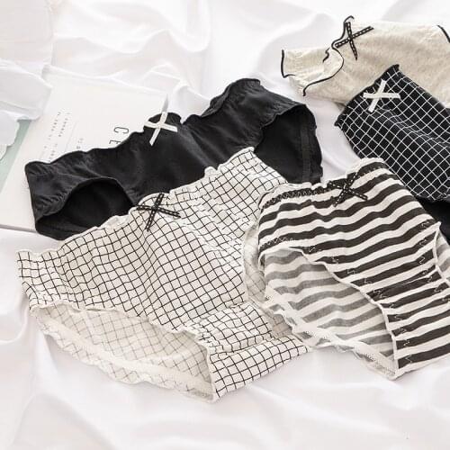 Womens Cotton Panties Black Girls Briefs Cute Girls Comfort Underpants Mid Waist Pure Cotton Female Underwear Plaid Shorts