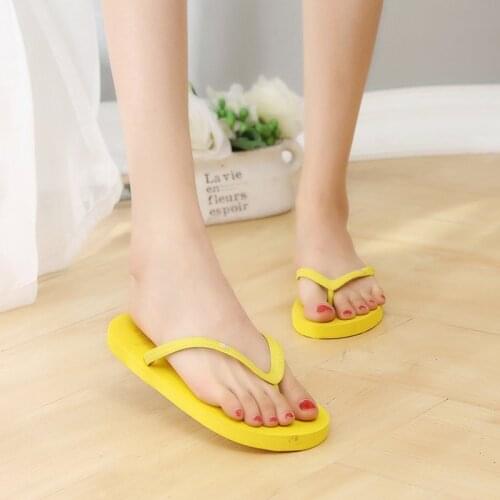 New style womens slippers summer fashion solid color flat bottom flip flop beach antiskid Korean cool slipper