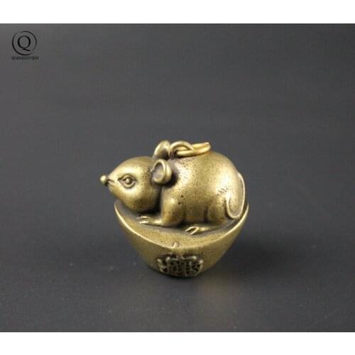 Retro Brass Lucky Rat Figurines Key Chains Pendants Copper Cute Mouse Car Keychains Jewelry Chinese Feng Shui Keyrings Hangings