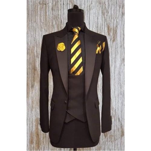 2021 Brown Classic Men Suit 3 Pieces Tuxedo Peak Lapel Groomsmen Wedding Suits Set Fashion Men Business Blazer Jacket+Pants+Vest