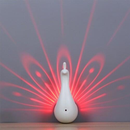 Colorful remote control home usb night lighting/led wall lamp/rainbow projection Peacock open screen projection lamp