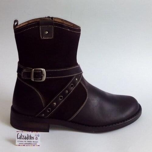 Ankle boots type campero in fur brown chocolate with straps wholesale adornment ankle, Andanines